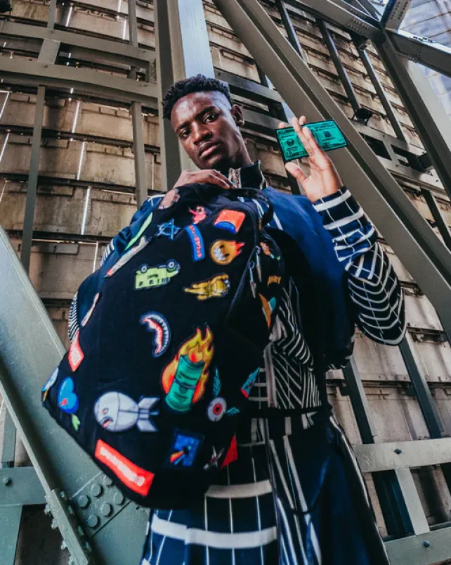 BACKPACKS>SPRAYGROUND THE 32 REMOVABLE PATCHES VELCRO BACKPACK