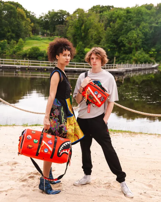 DUFFLES>SPRAYGROUND THE GLOBAL EXPEDITION DUFFLE