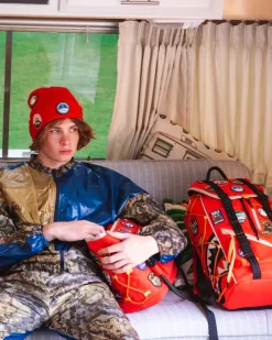 HILLS|BACKPACKS><noscript><img width=