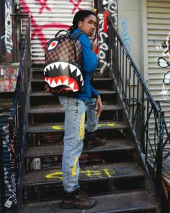 BACKPACKS><noscript><img width=