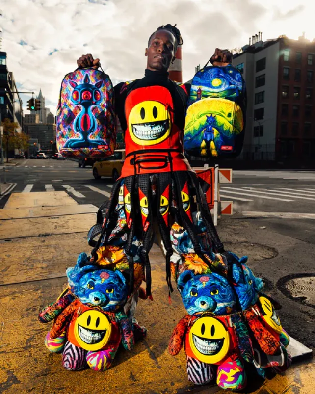 BACKPACKS>SPRAYGROUND THE RABBBIT SHARK RON ENGLISH COLLAB