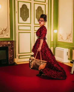 TOTES|HANDBAGS><noscript><img width=
