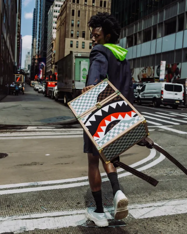 BACKPACKS>SPRAYGROUND UNSTOPPABLE ENDEAVORS II CHATURANGA SHARK 1900 BACKPACK