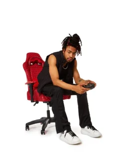 GAMING CHAIRS><noscript><img width=