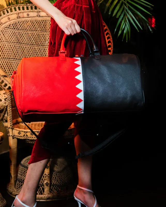 DUFFLES>SPRAYGROUND VERTICAL SHARK CUT u0026 SEW DUFFLE
