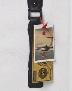 CARRY-ON LUGGAGE><noscript><img width=